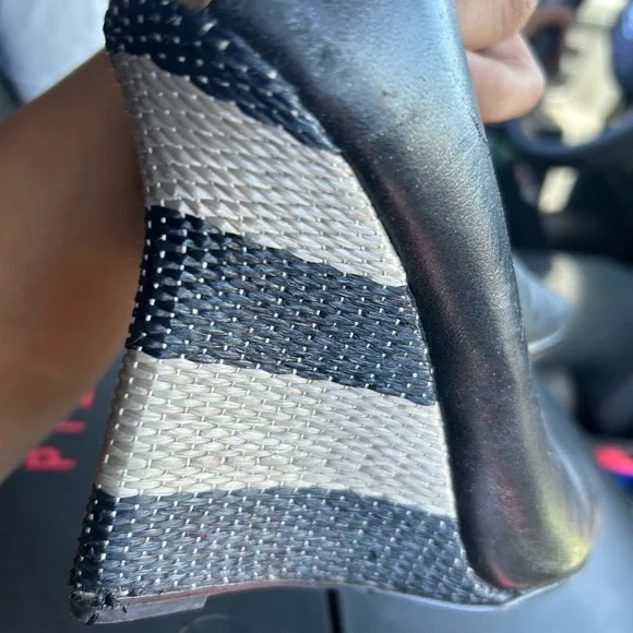 Burberry Black Leather Peep Toe Heels - Picture 8 of 8